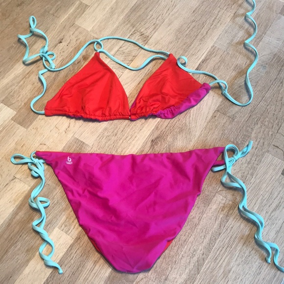 Basta Surf red and pink reversible bikini, size L - Picture 2 of 4